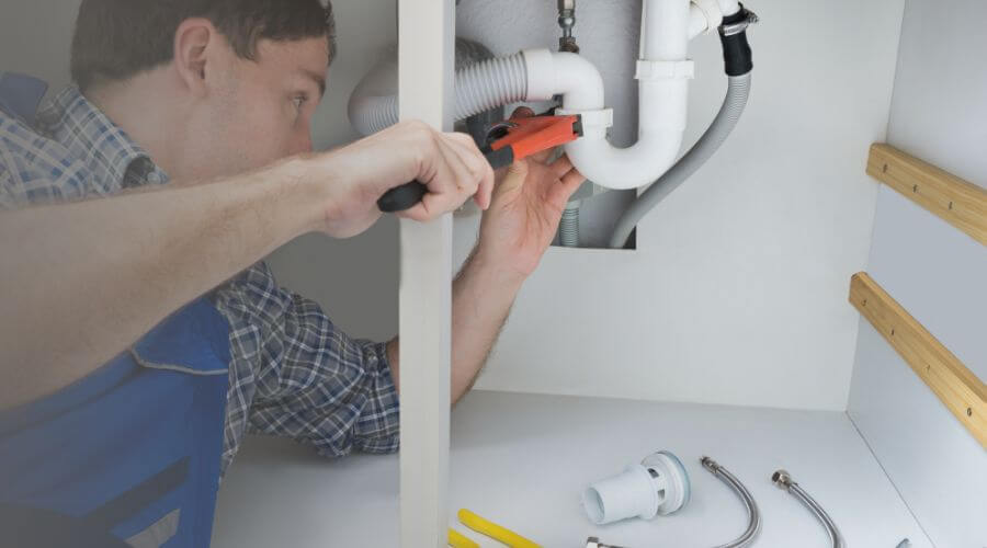 Local annual plumbing maintenance in Kellnersville, WI
